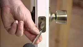 Keystone Locksmith Shop La Crescenta, CA 818-485-6211 - changing-locks